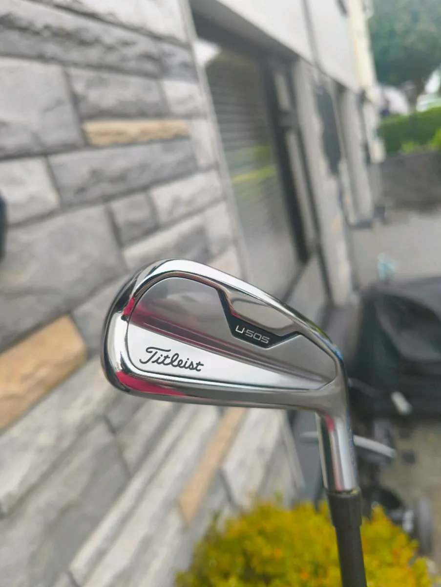 Titleist u505 3 iron like new - Image 3