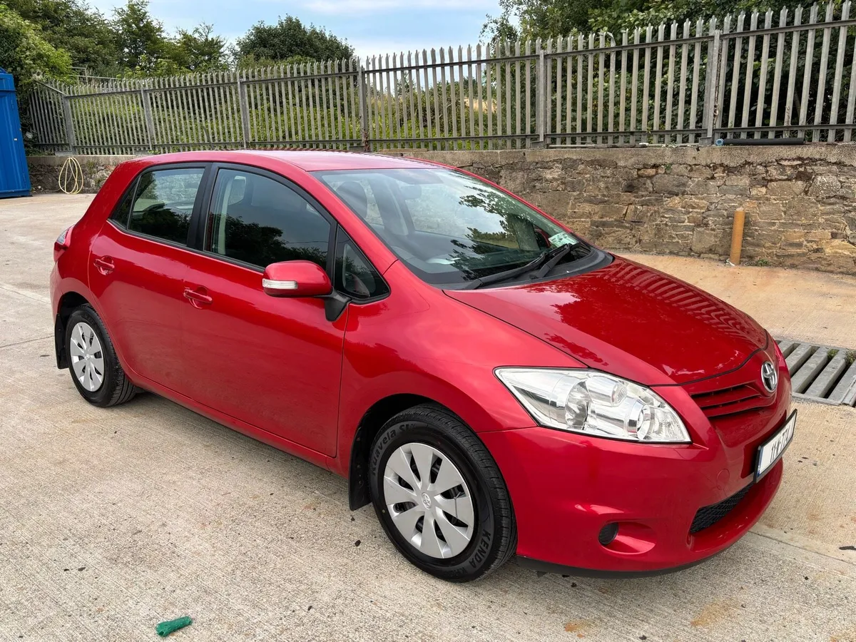 Toyota Auris - Image 3