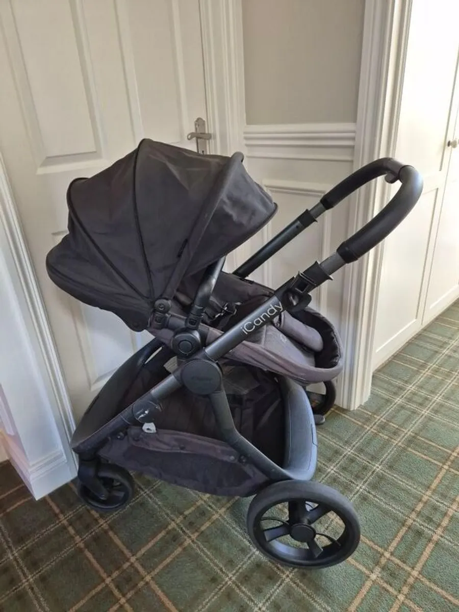 iCandy Orange pushchair and bassinet - Image 2