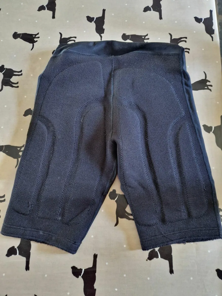 Rooster sailing padded hiking shorts - Image 1
