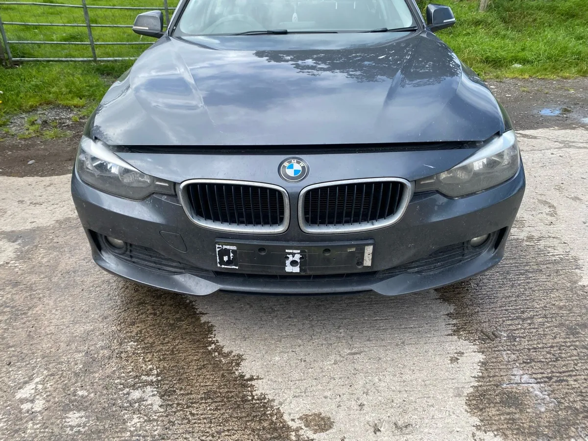 🟢 2012 BMW 320 f30 BREAKING FOR PARTS - Image 1