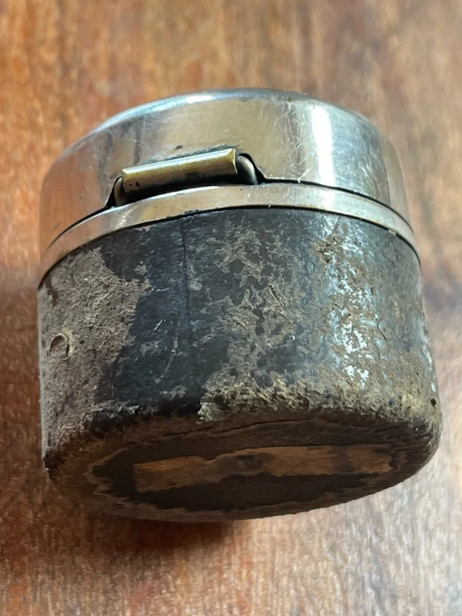 Antique Travel Inkwell - Image 4
