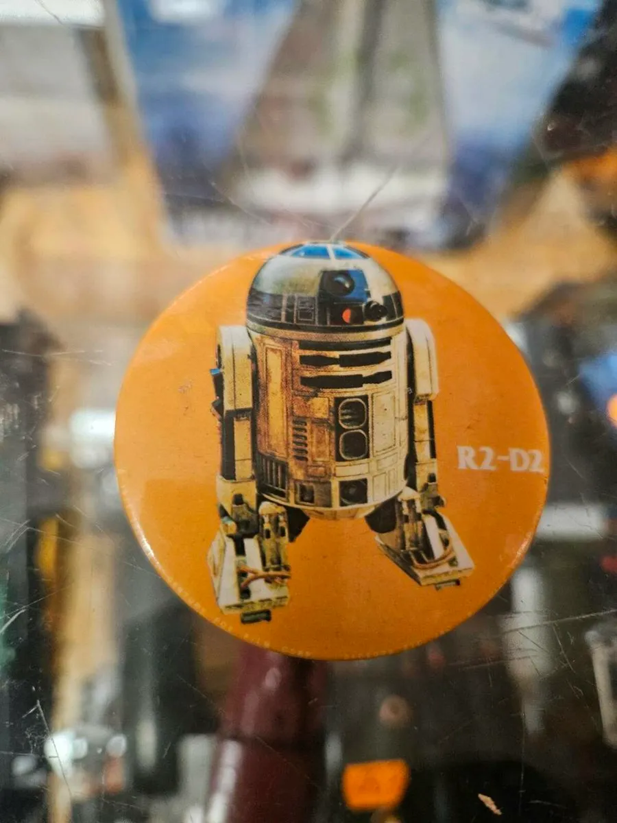 Vintage Star Wars R2D2 Badge - Image 2
