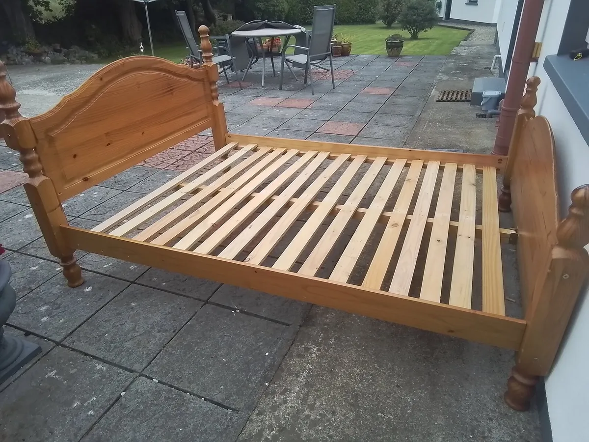 King bed frame - Image 2