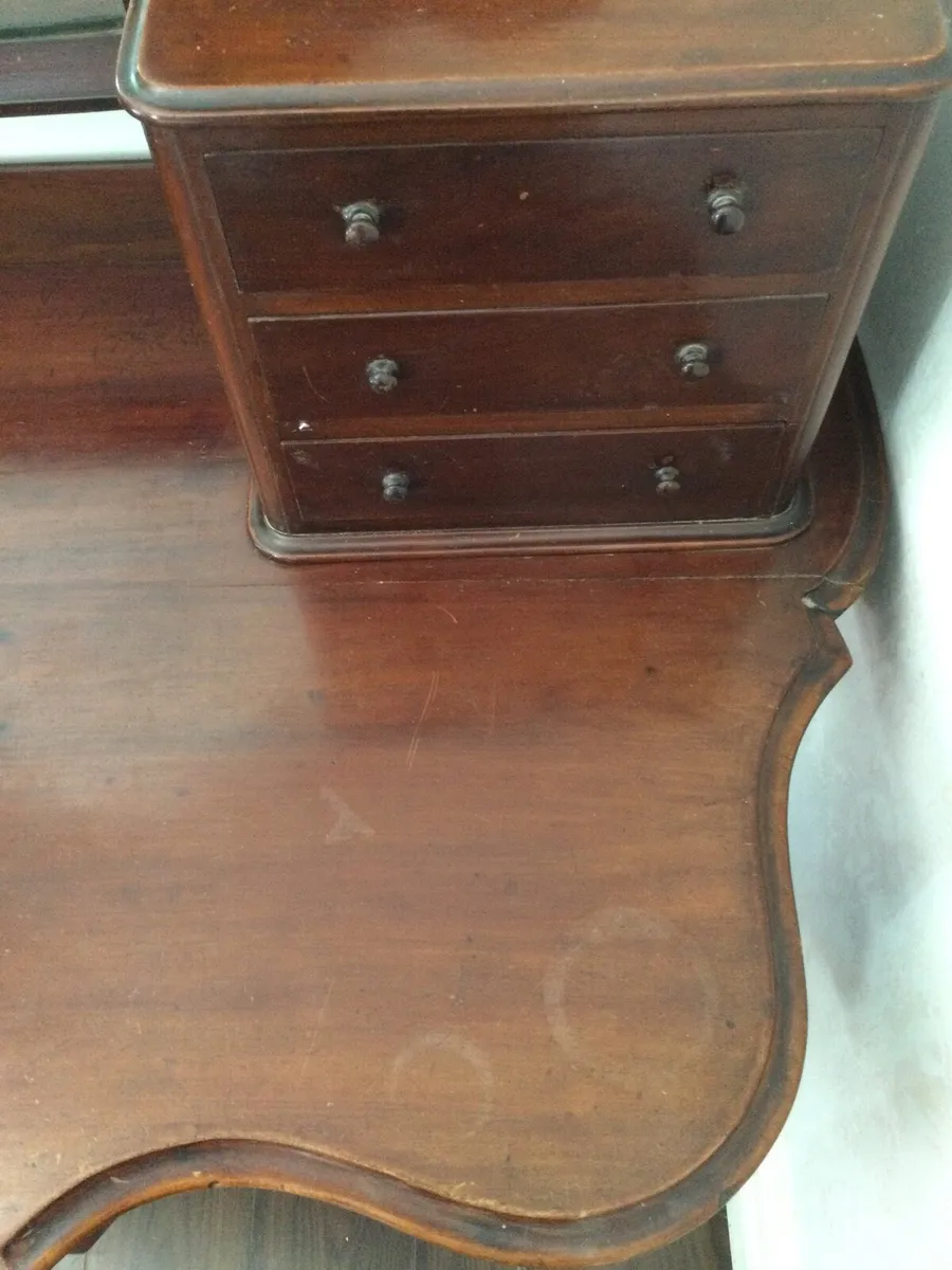 Free antique mahogany dresser - Image 2