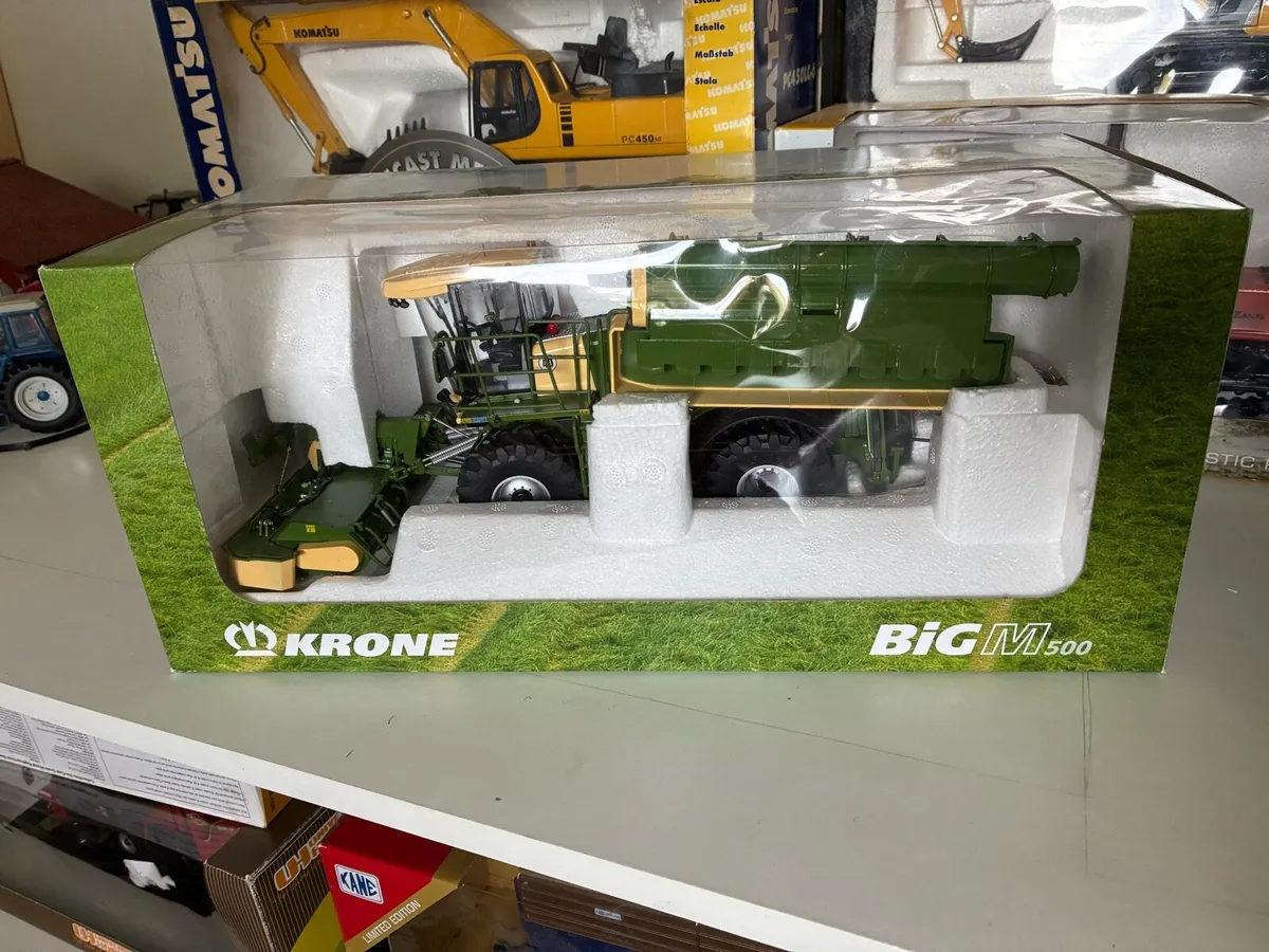 1:32 scale models - Image 1