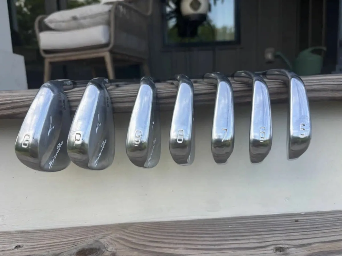 MIZUNO PRO 245 5-GW PROJECT X 5.5 VGC - Image 1
