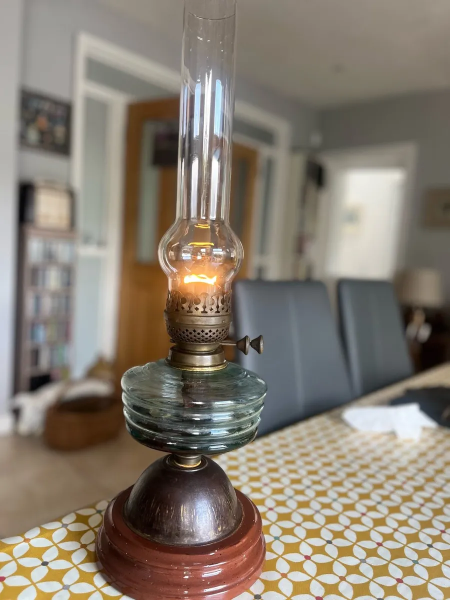 Vintage Oil Lamp - Image 2
