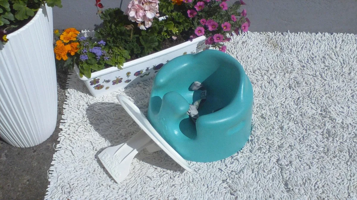 Bumbo Seat - Image 4