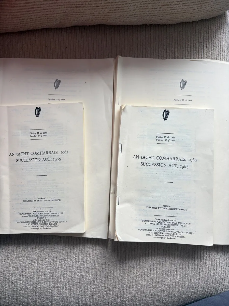 FE1 & Law Books - Image 1