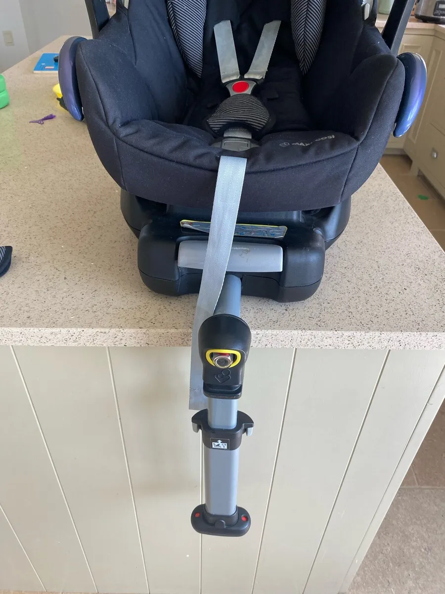 Maxi cosi Car seat - Image 2