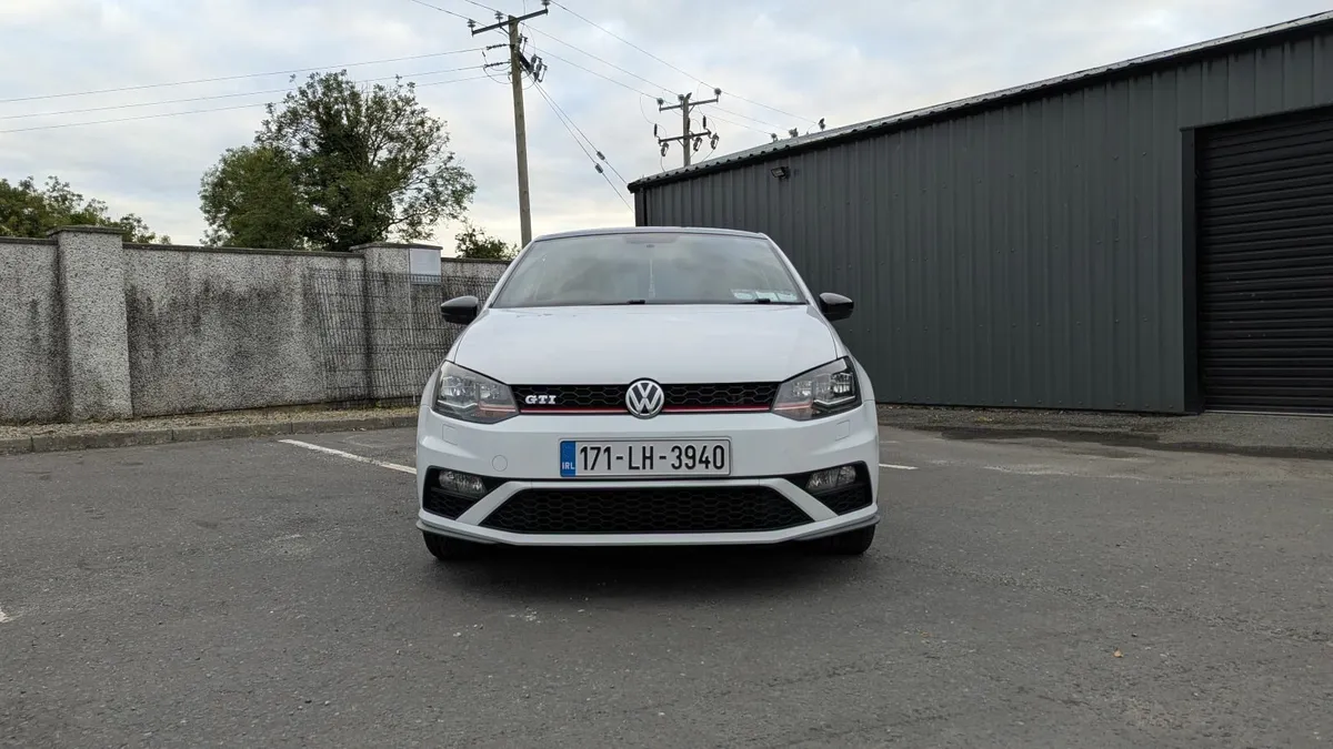 Volkswagen Polo 2017 - Image 3