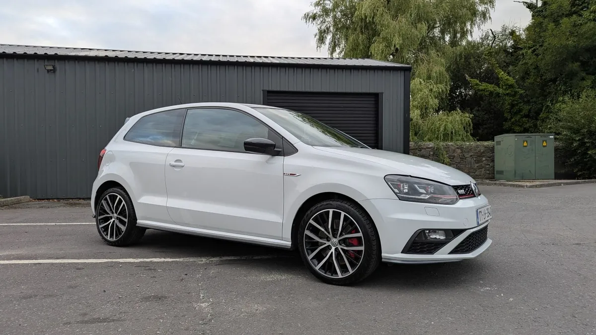 Volkswagen Polo 2017 - Image 1