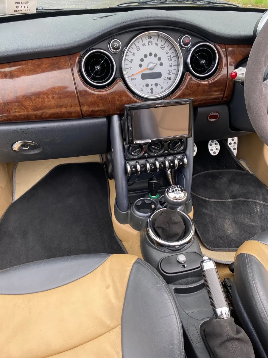 Mini Cooper 2005 - Image 2