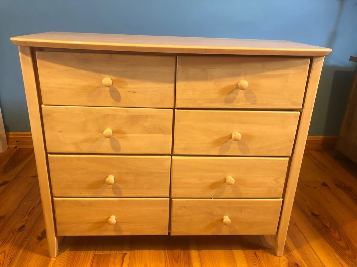 Chest of drawers - Image 1