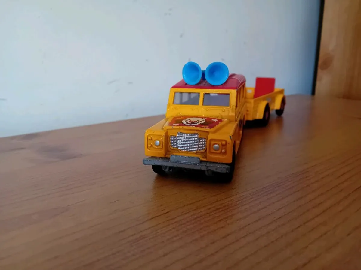 Model Land Rover - Image 2