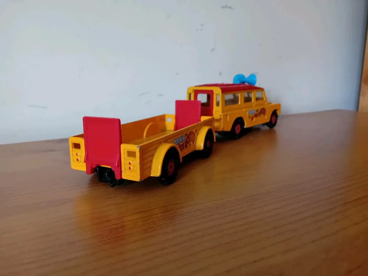 Model Land Rover - Image 3