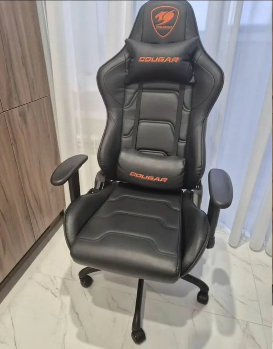 gaming chair - Image 1