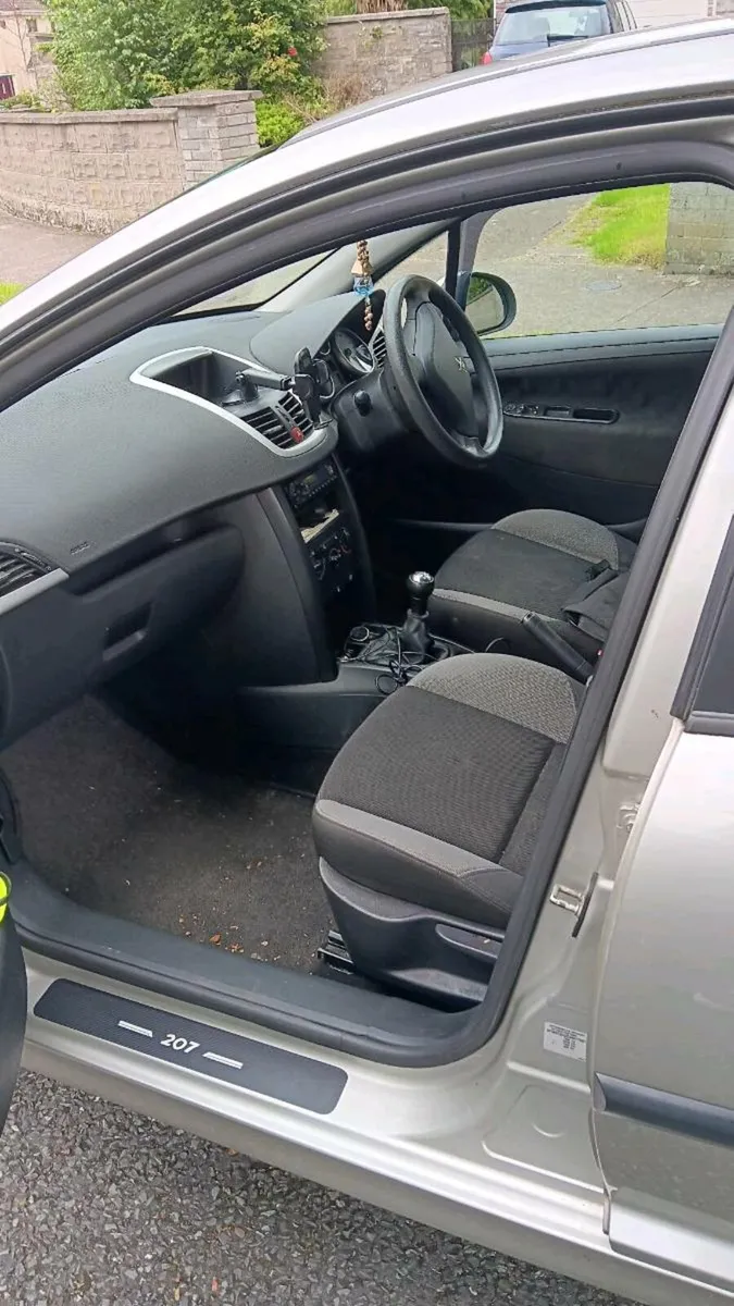 Peugeot 207 - Image 4