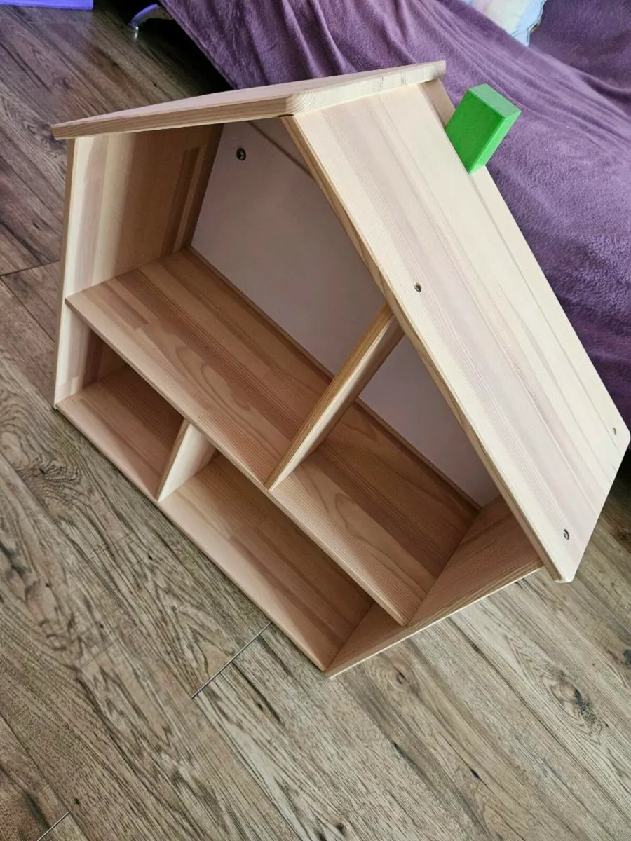 Shelf - Image 4