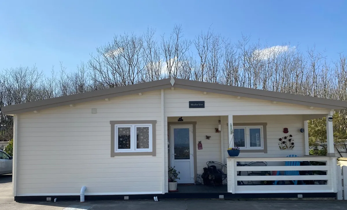 Cabin - Image 2
