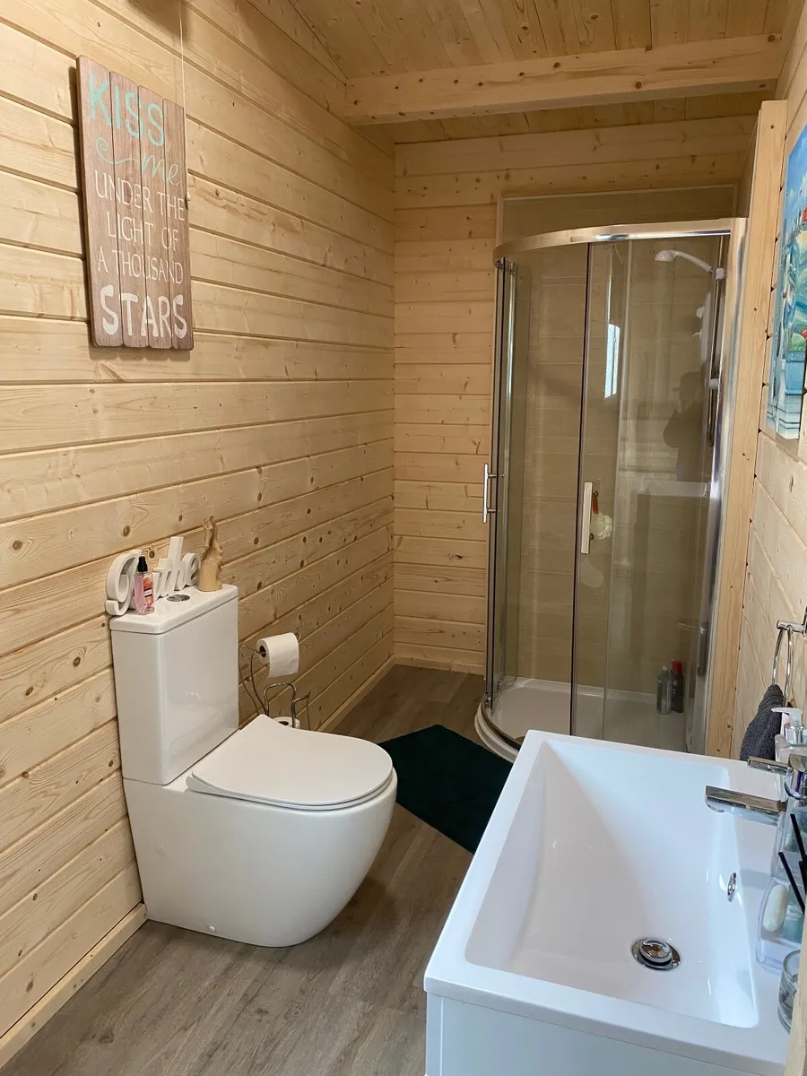 Cabin - Image 3