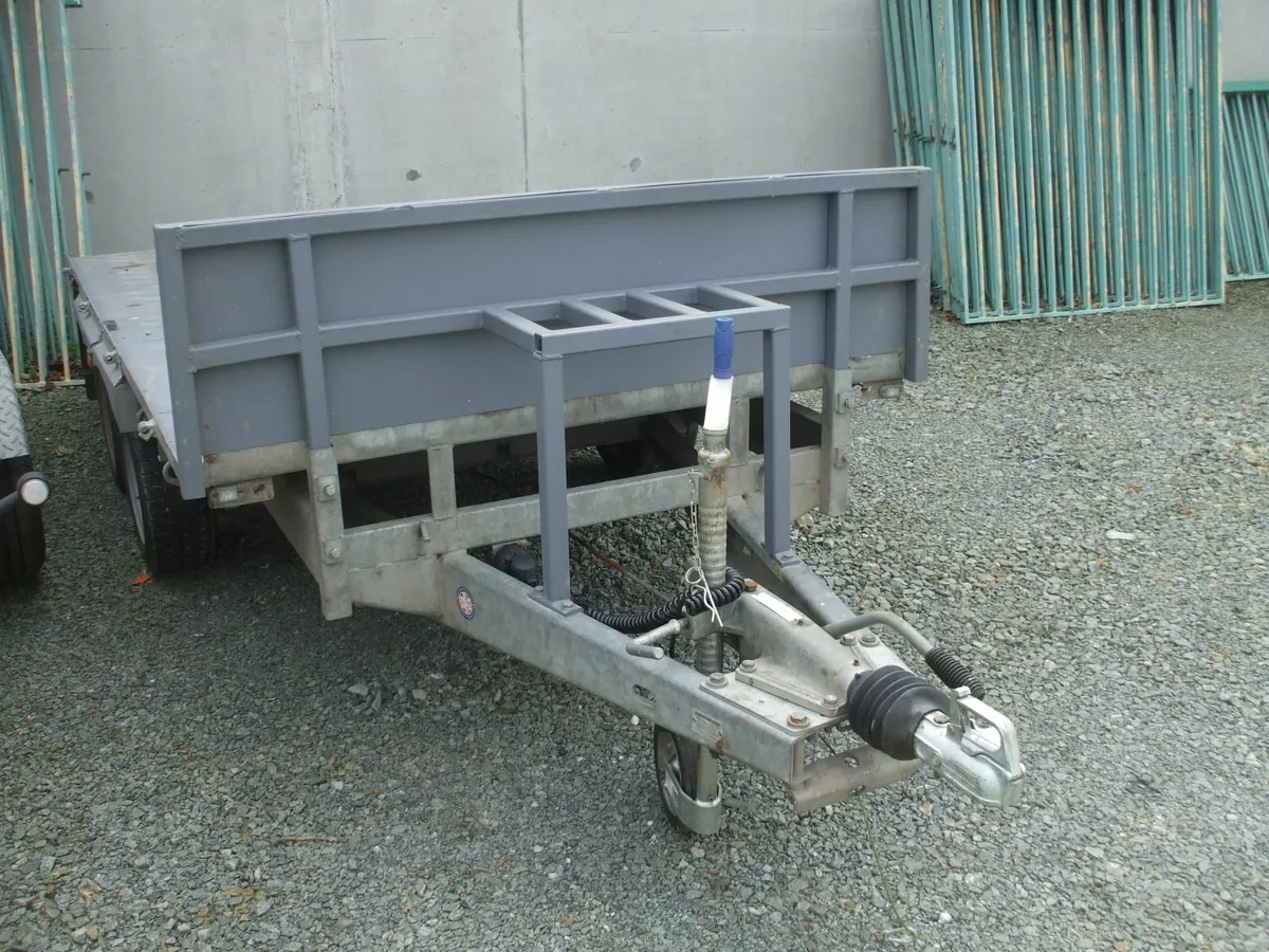 trailer - Image 2