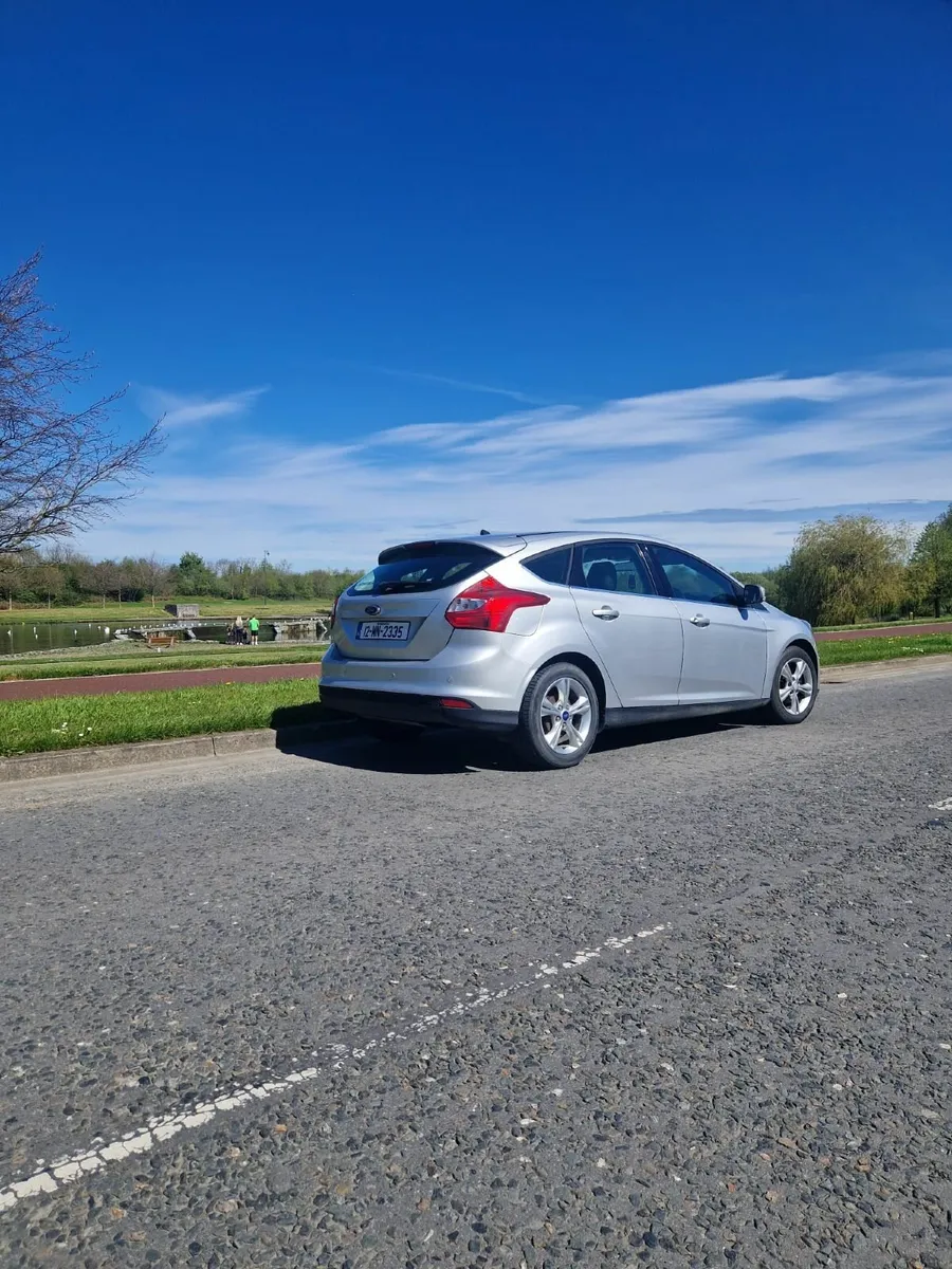 Ford Focus 2012 - Image 3