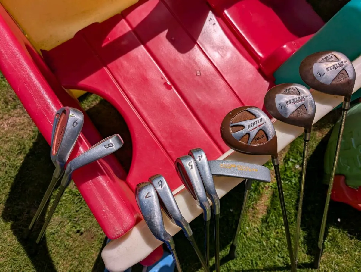 Set of adult Golf clubs set & putter - Image 3