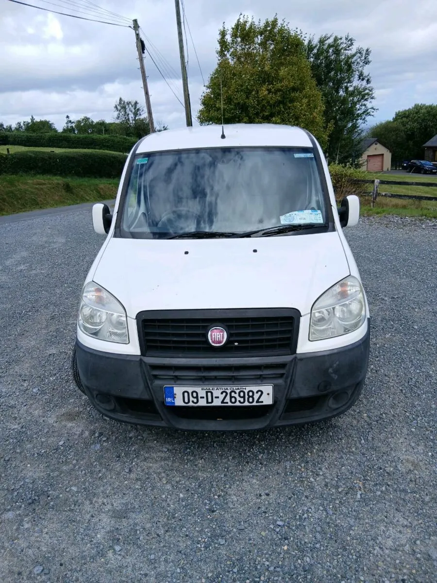 09 Fiat doblo cargo new doe - Image 2