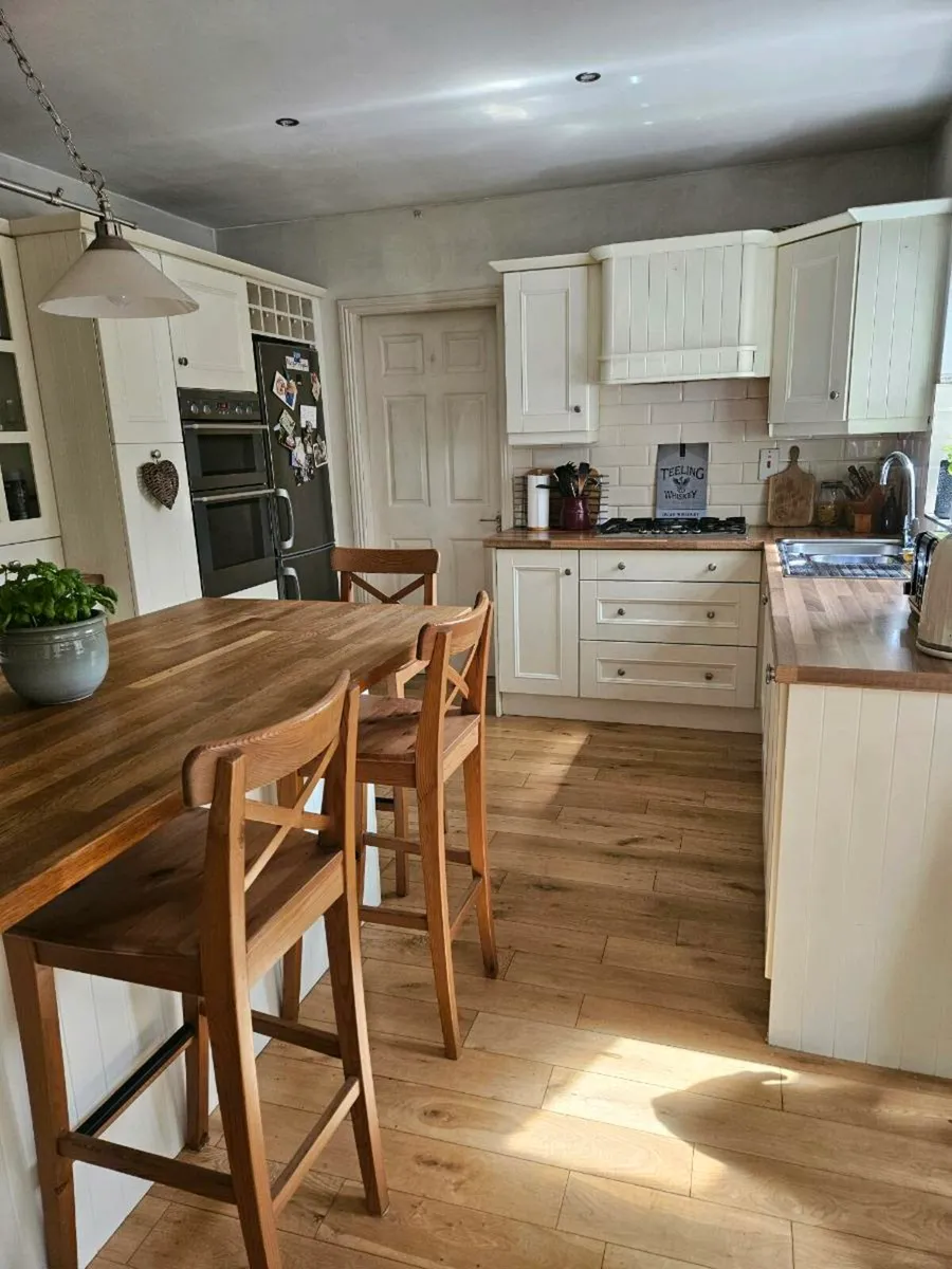 Kitchen - Image 3