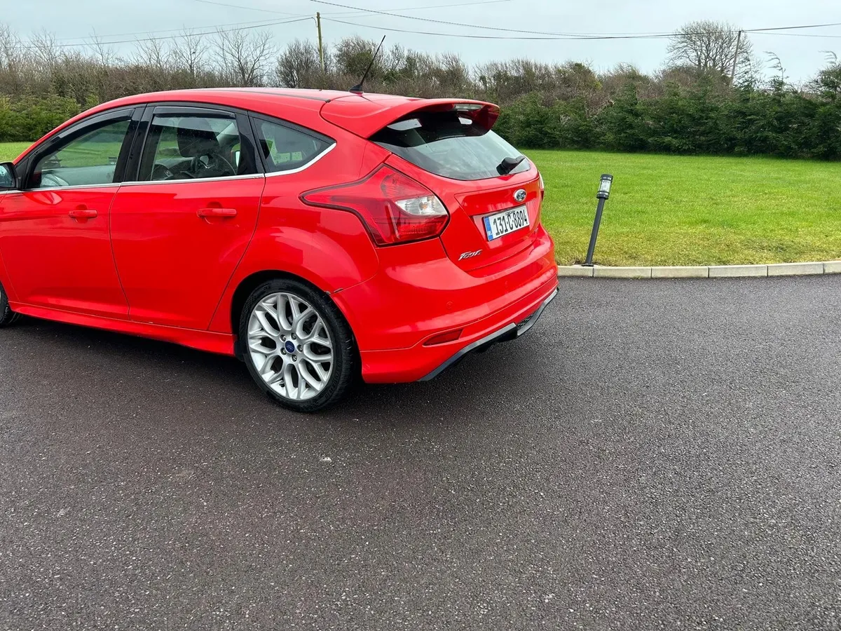 Ford Focus 2013 - Image 4
