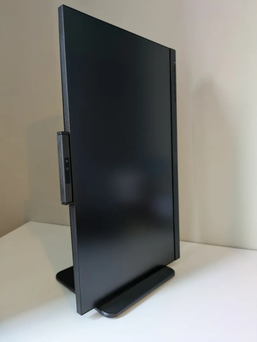 AOC 24P3CW Built-in Webcam, Speakers & USB-C Hub - Image 3