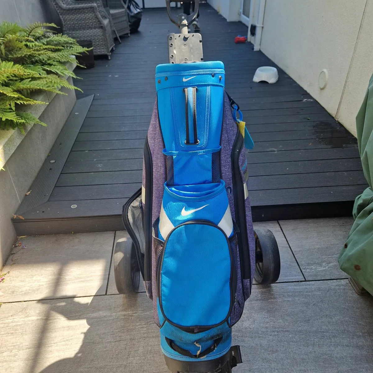 Folding Golf trolley and Bag - Image 1