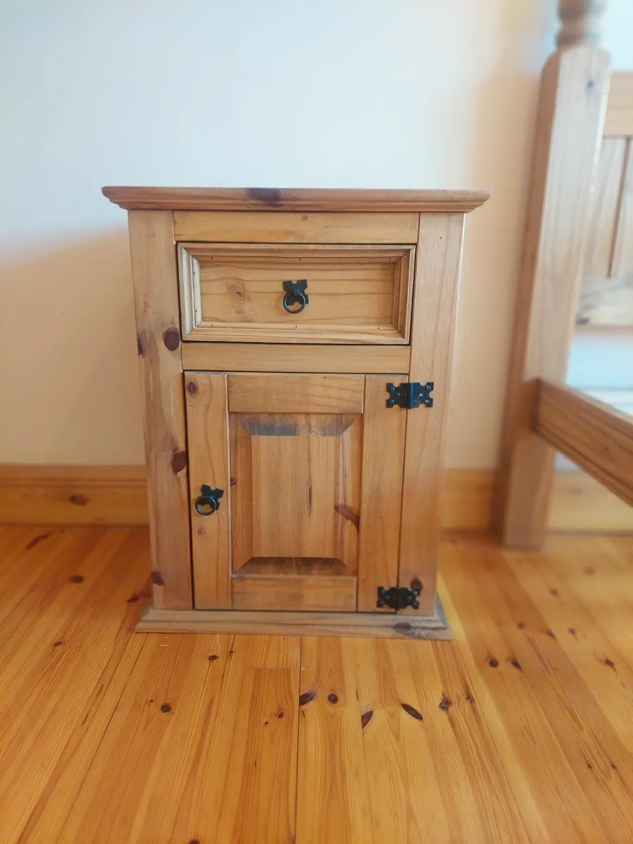 Corona Mexican Pine Complete Bedroom Furniture - Image 3