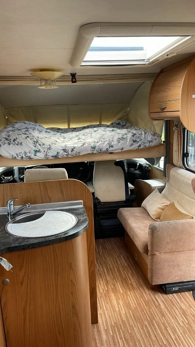 2007 A Class Burstner Motorhome - Image 3