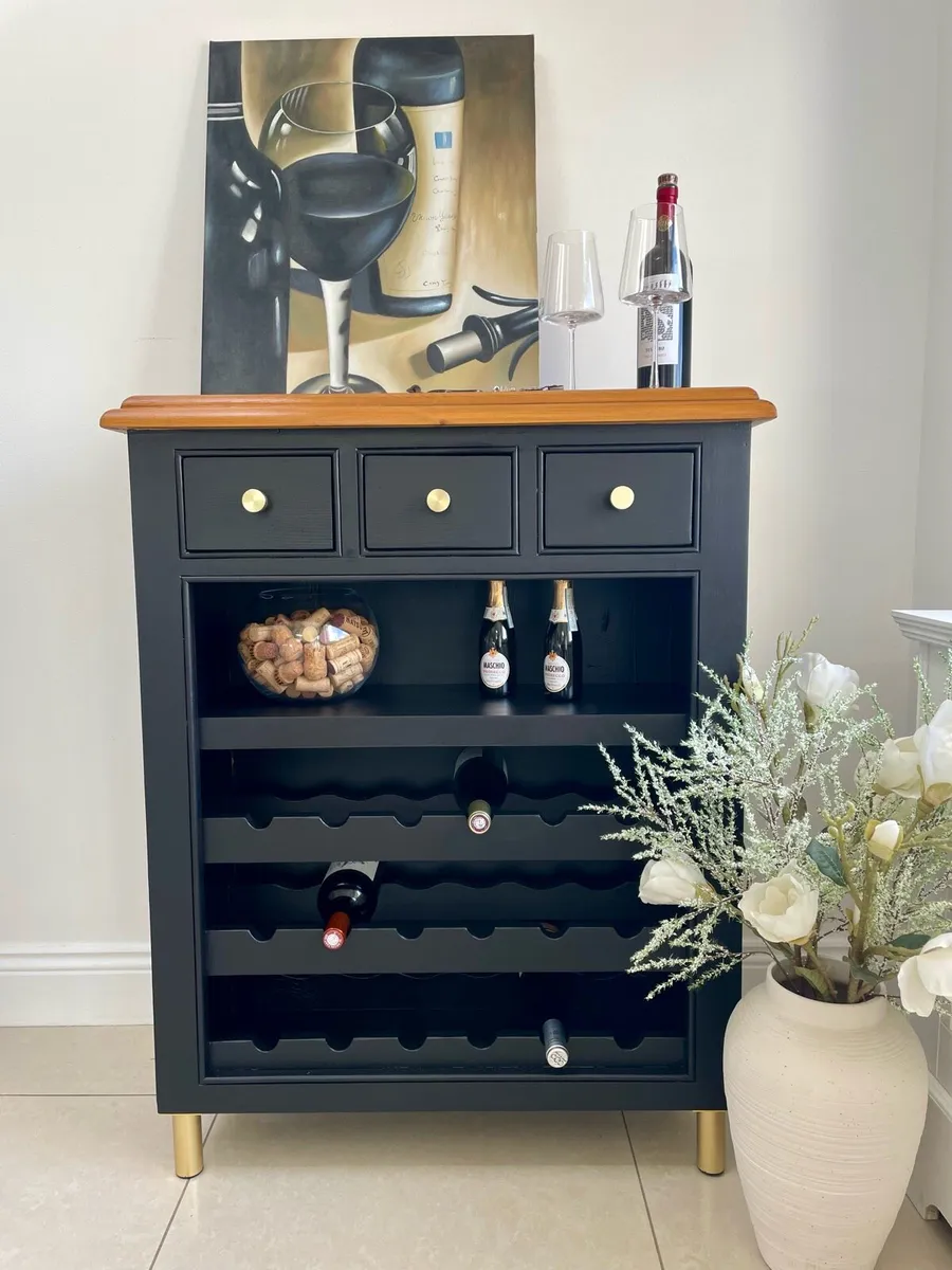 Solid wood wine bar - Image 1