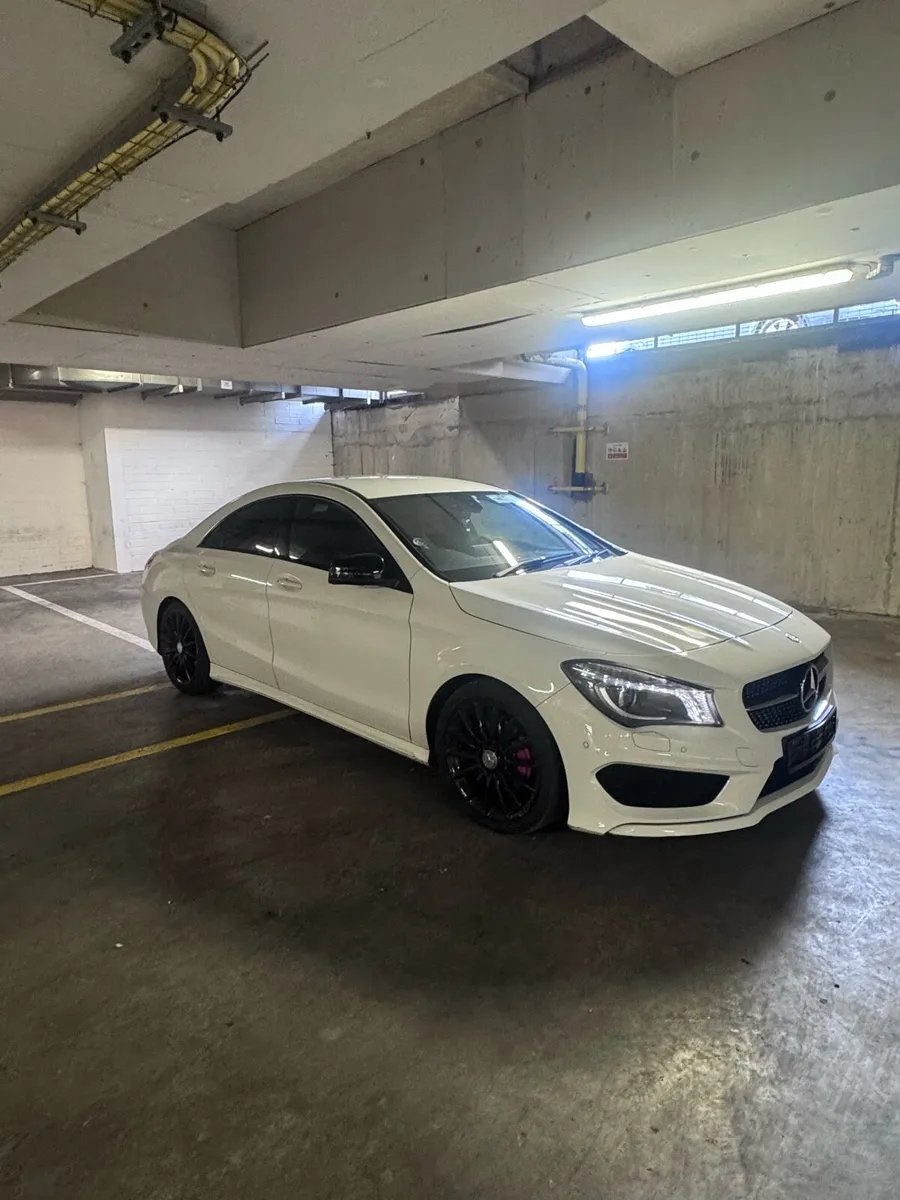 Mercedes Benz CLA- 200D AMG Sport - Image 2
