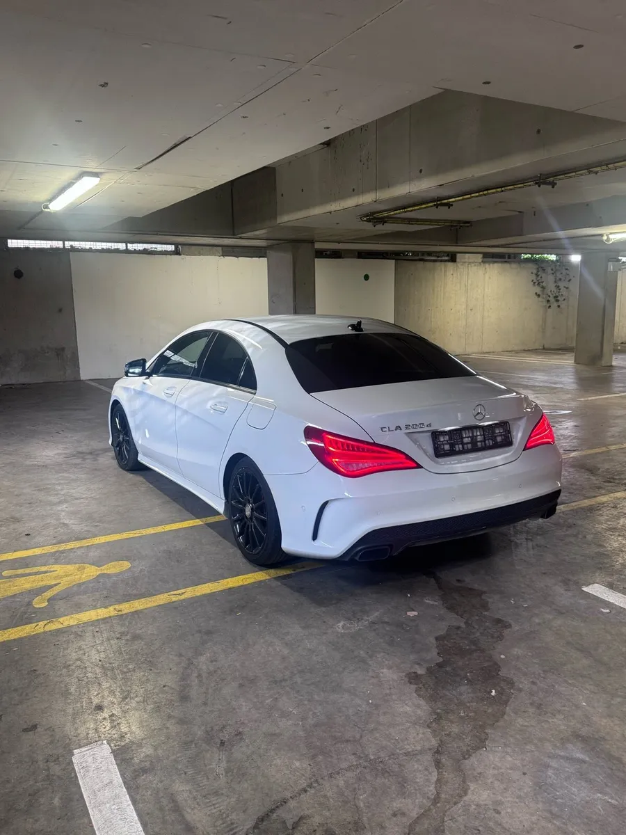 Mercedes Benz CLA- 200D AMG Sport - Image 3