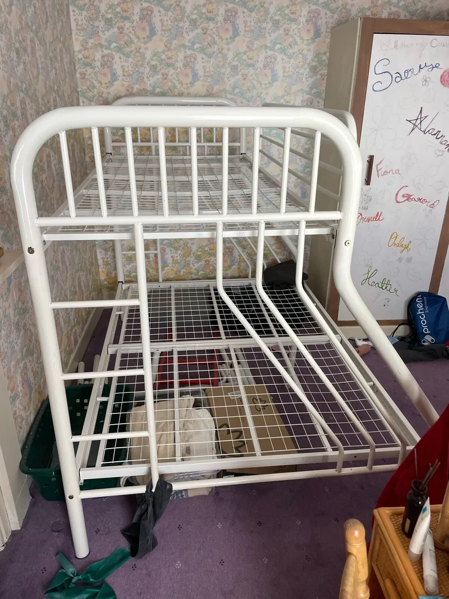 Bunk bed - Double under Single beds - Image 2