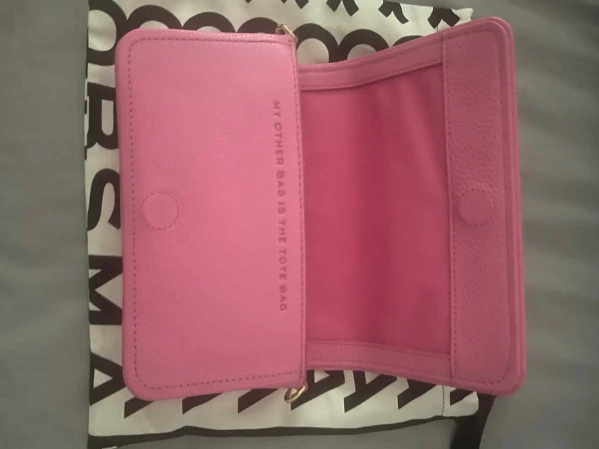 Marc Jacobs- The leather mini Handbag - Image 4