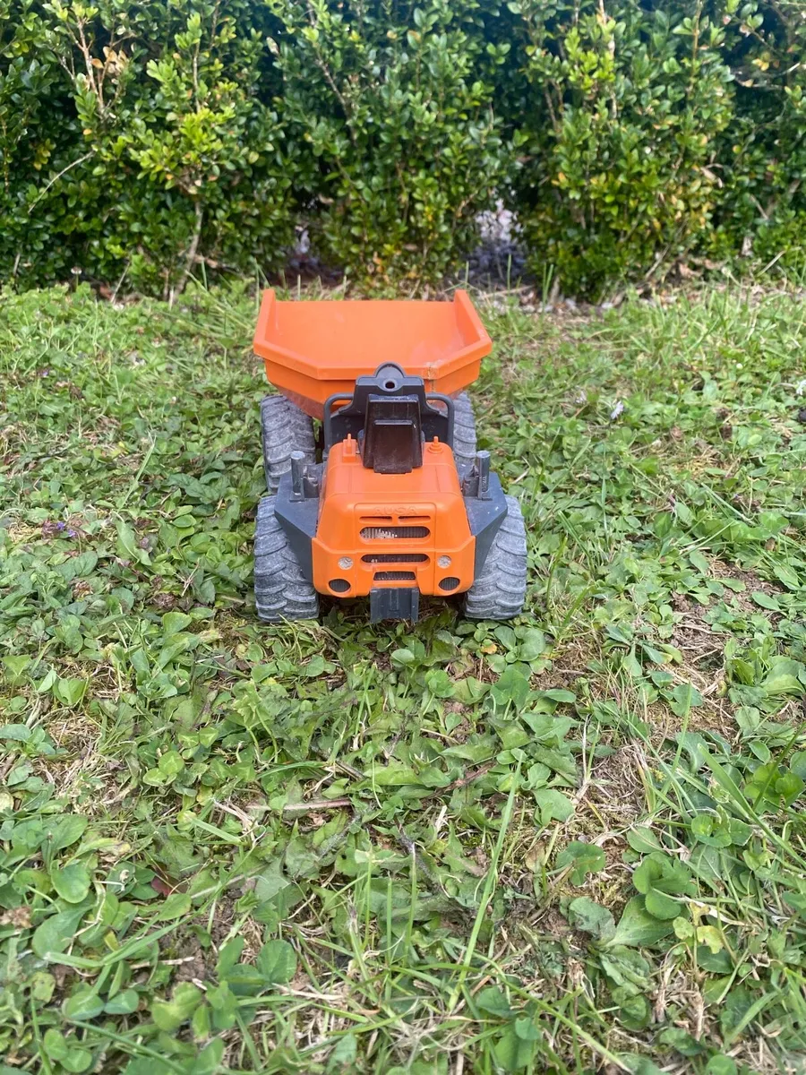 Bruder toy dumper - Image 4