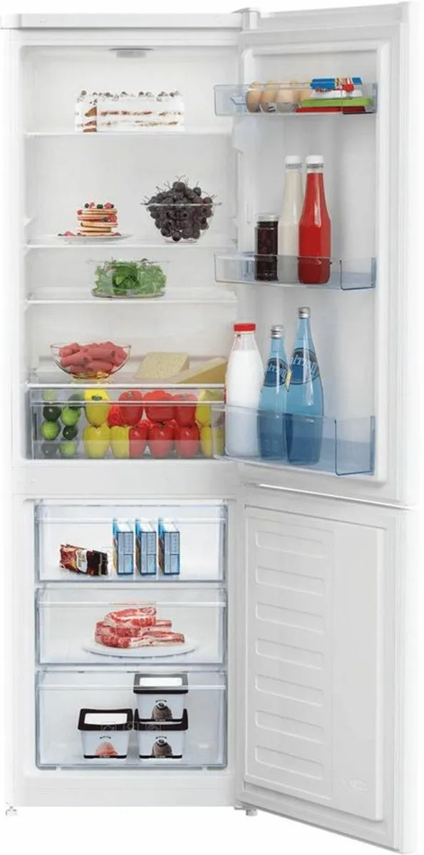 Beko 60/40 Freestanding Fridge Freezer | CSG3571W - Image 2