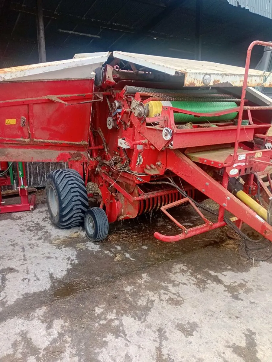 Bale wrapper, milking machine,  baler - Image 3