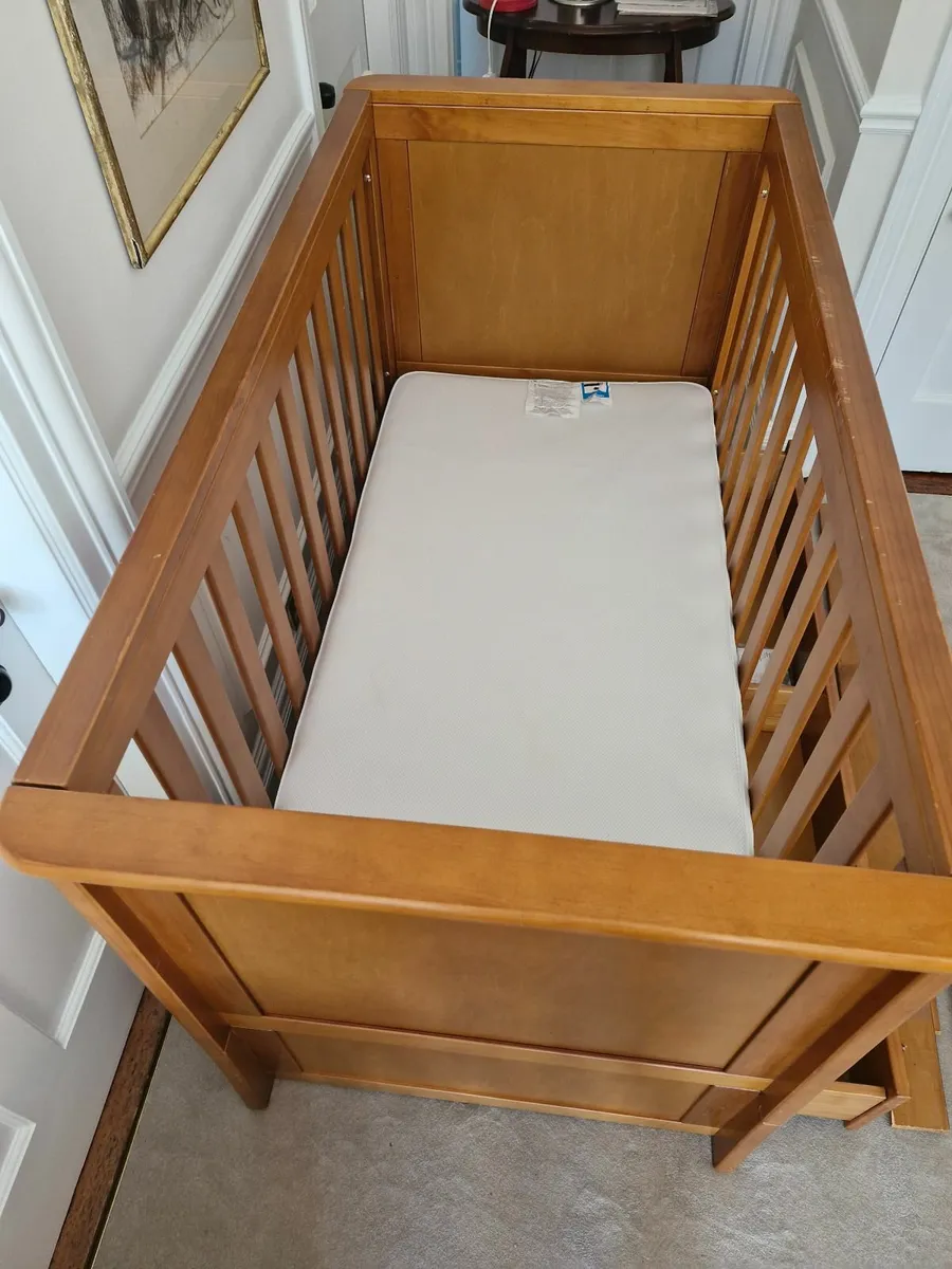Cot/bed large oak cot + premium mattress + wood hi - Image 1
