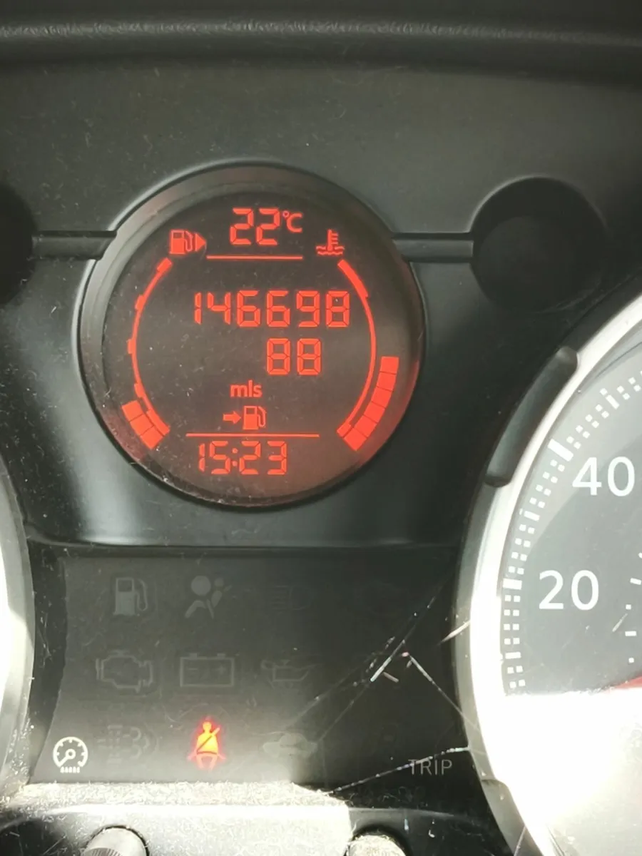 Nissan Qashqai 2009 - Image 3