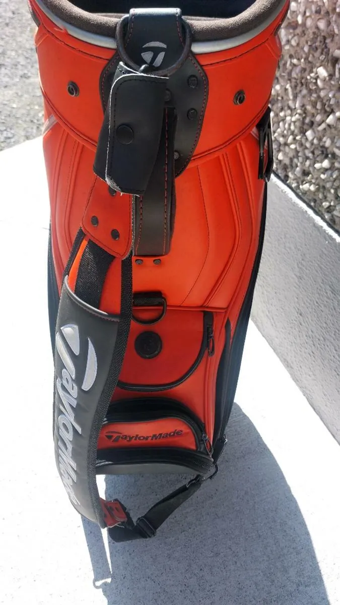 Taylormade tour bag - Image 2