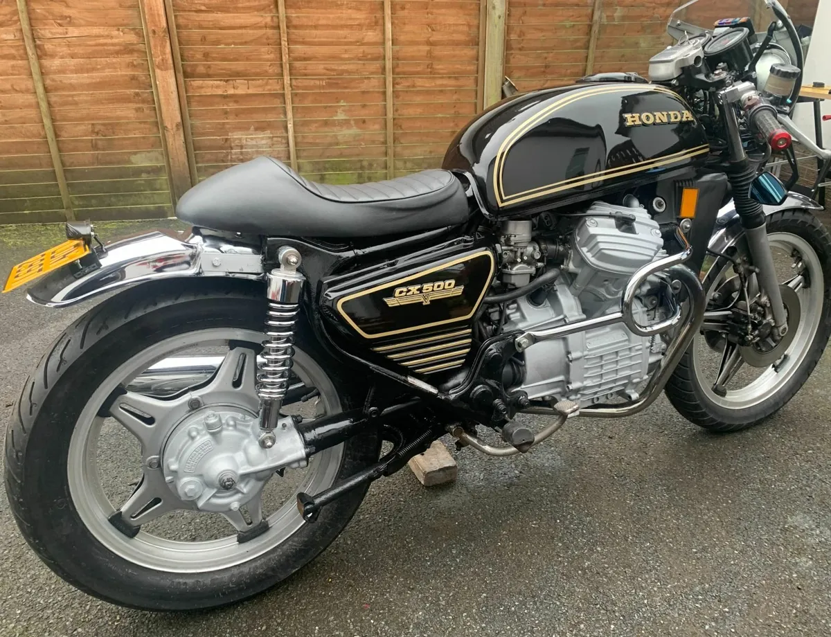 Honda  CX 1978 - Image 1