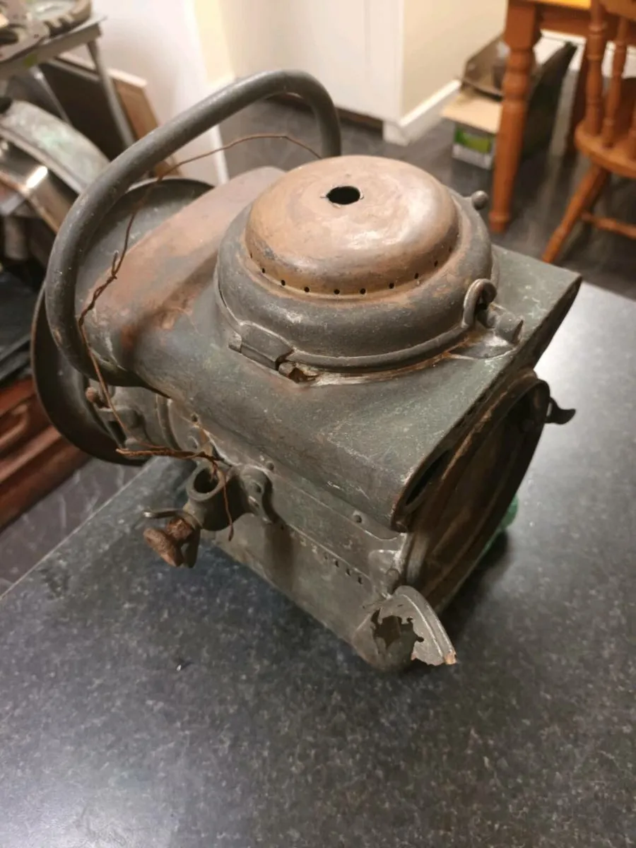Antique Car Headlamp - Image 2