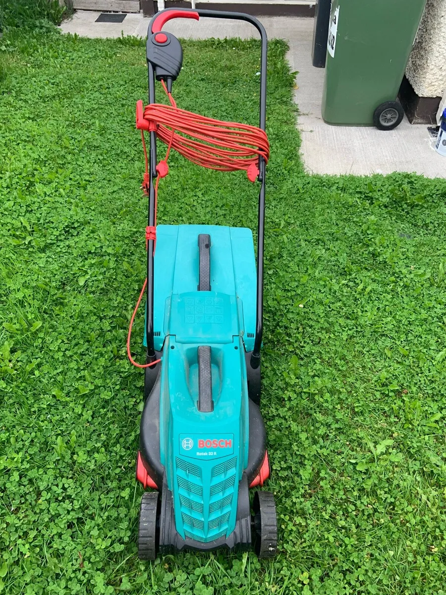 Bosch lawnmower - Image 2